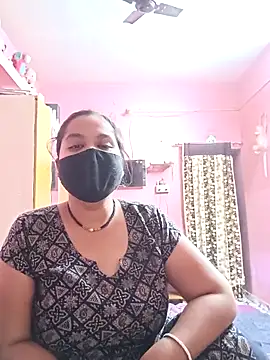 Snapshot of biggbobbsgirl chatting on December 2025 05:54:01 PM biggbobbsgirl online show from December 2025 05:54:01 PM