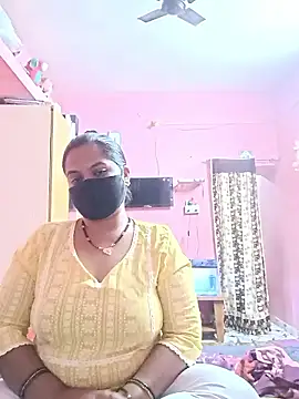 Snapshot of biggbobbsgirl chatting on January 2026 06:10:01 PM biggbobbsgirl online show from January 2026 06:10:01 PM