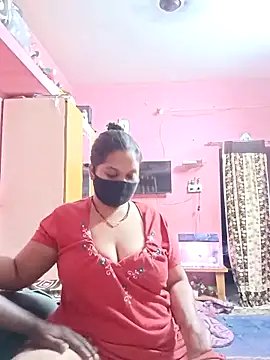 Snapshot of biggbobbsgirl chatting on February 2026 06:26:02 PM biggbobbsgirl online show from February 2026 06:26:02 PM