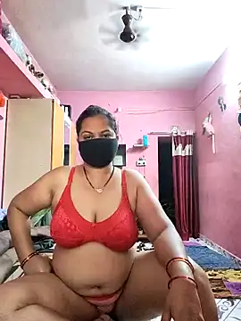 Snapshot of biggbobbsgirl chatting on April 2026 02:56:01 AM biggbobbsgirl online show from April 2026 02:56:01 AM