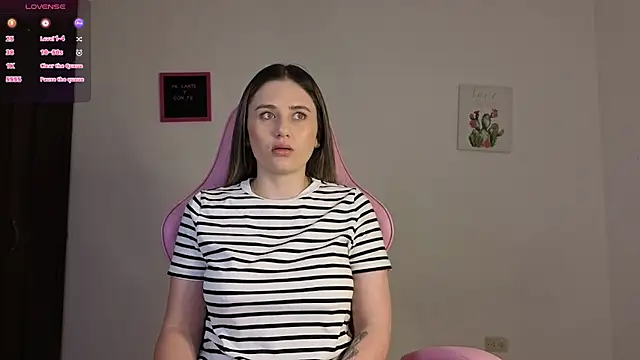 Veronika  Winslow  online show from December 2025 06:08:02 AM