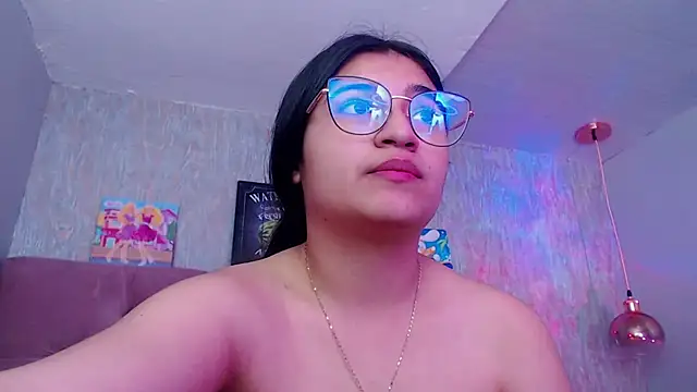 laurenelove online show from October 2025 03:39:02 AM