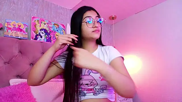 laurenelove online show from February 2026 04:24:01 AM