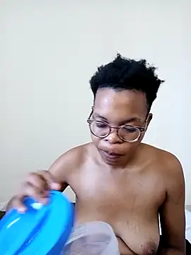 Sexy Dymme online show from October 2025 12:47:01 PM