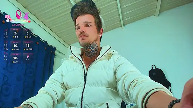 Snapshot of Gold_Loyal77 chatting on December 2025 06:30:02 AM Gold Loyal77 online show from December 2025 06:30:02 AM