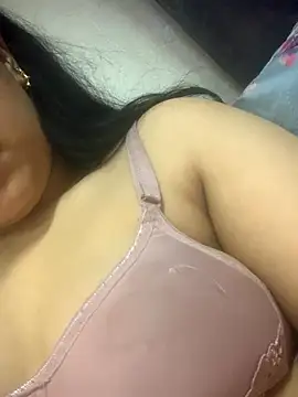 Snapshot of Roubi99six chatting on November 2025 07:55:01 AM Roubi99six online show from November 2025 07:55:01 AM