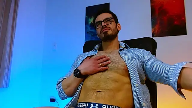 Axel Lover online show from March 2026 11:10:01 PM