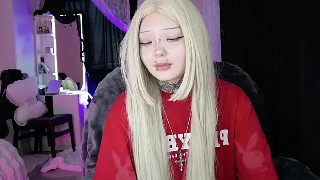 Lein Bone online show from May 2026 12:17:01 AM