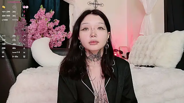 Lein Bone online show from May 2026 12:19:02 AM