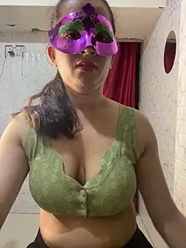 MONA 0213 online show from September 2025 06:20:02 PM