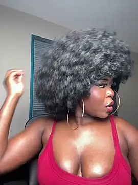 WomanNextdoor1 online show from April 2026 10:21:02 AM