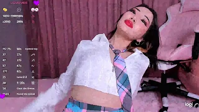 Momo Ayase  online show from November 2025 03:33:02 PM