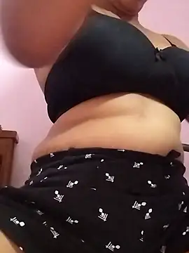 Snapshot of Tamil_Amul chatting on November 2025 04:55:01 PM Tamil Amul online show from November 2025 04:55:01 PM