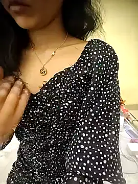 Snaya-baby online show from March 2026 07:00:02 PM