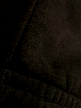 Snapshot of MuzzyFacing chatting on November 2025 09:14:01 PM MuzzyFacing online show from November 2025 09:14:01 PM