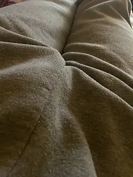 Snapshot of MuzzyFacing chatting on February 2026 11:16:01 AM MuzzyFacing online show from February 2026 11:16:01 AM