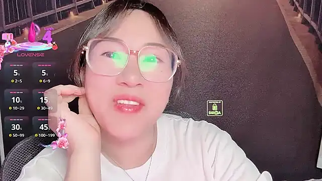 Snapshot of Liqinqin chatting on September 2025 03:56:02 PM Liqinqin online show from September 2025 03:56:02 PM