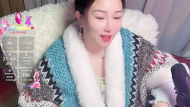 Snapshot of Liqinqin chatting on October 2025 03:12:01 PM Liqinqin online show from October 2025 03:12:01 PM