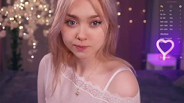 AccaCroyle online show from February 2026 06:12:02 PM