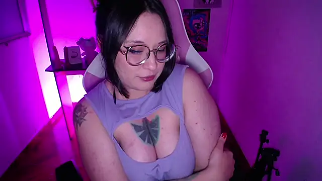 Snapshot of _Jaade_p_ chatting on November 2025 06:12:02 AM Jaade p online show from November 2025 06:12:02 AM