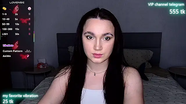 Eliz v tta online show from September 2025 07:48:01 PM