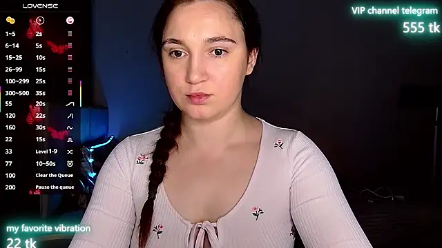 Eliz v tta online show from October 2025 08:53:02 PM