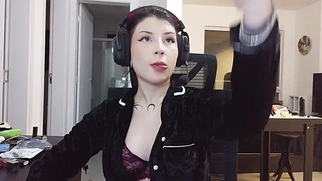 Privad ravenna online show from May 2026 09:55:01 PM