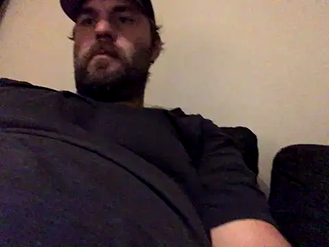 Snapshot of Bamse28 chatting on September 2025 02:06:02 AM Bamse28 online show from September 2025 02:06:02 AM