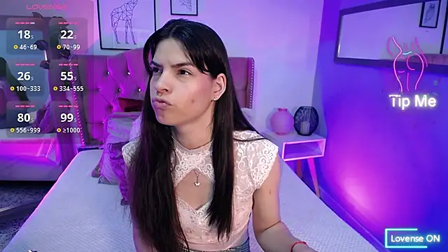 Snapshot of Astrid_Velle chatting on September 2025 03:10:02 AM Astrid Velle online show from September 2025 03:10:02 AM