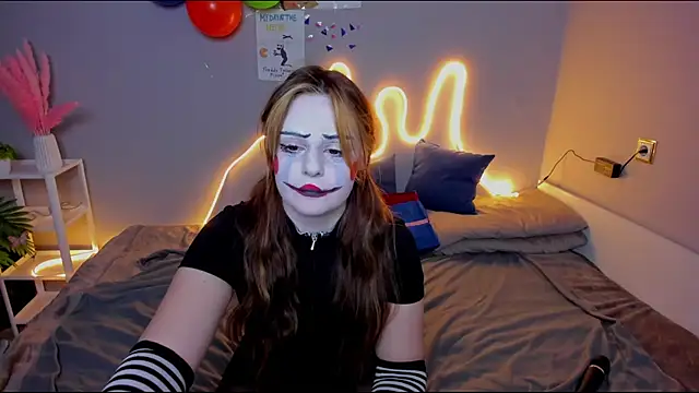 kitty rinnaa online show from October 2025 01:17:01 AM