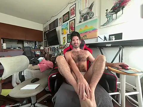Pupscritch online show from May 2026 02:45:01 PM