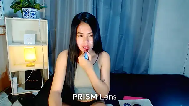 Snapshot of Urasian_ladybug chatting on September 2025 09:43:01 AM Urasian ladybug online show from September 2025 09:43:01 AM