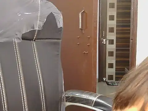 Snapshot of Diyaa_Singh chatting on September 2025 04:23:02 AM Diyaa Singh online show from September 2025 04:23:02 AM