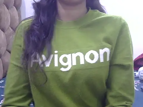 Snapshot of SONIYA_47 chatting on November 2025 07:19:01 AM SONIYA 47 online show from November 2025 07:19:01 AM