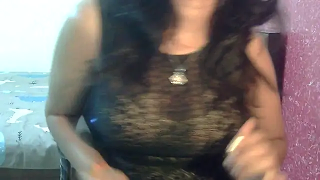 Snapshot of SONIYA_47 chatting on May 2026 09:37:01 AM SONIYA 47 online show from May 2026 09:37:01 AM