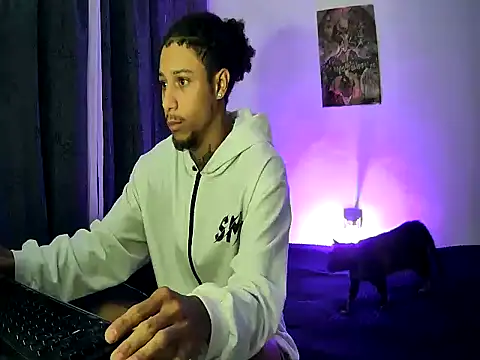 Snapshot of juantalents chatting on October 2025 12:50:01 PM juantalents online show from October 2025 12:50:01 PM