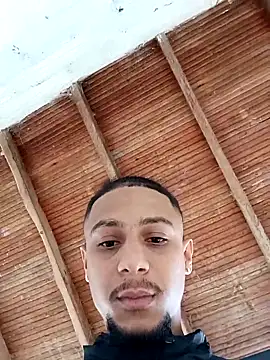 Snapshot of juantalents chatting on November 2025 09:28:01 PM juantalents online show from November 2025 09:28:01 PM