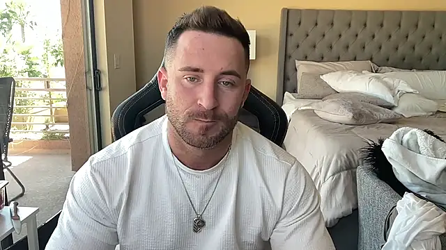 Snapshot of brettmycles28 chatting on September 2025 07:59:01 PM brettmycles28 online show from September 2025 07:59:01 PM