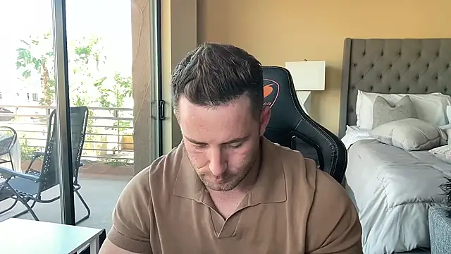 Snapshot of brettmycles28 chatting on September 2025 09:18:01 PM brettmycles28 online show from September 2025 09:18:01 PM