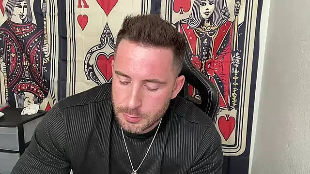 Snapshot of brettmycles28 chatting on November 2025 05:44:02 PM brettmycles28 online show from November 2025 05:44:02 PM