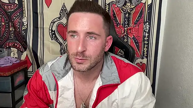 Snapshot of brettmycles28 chatting on November 2025 12:32:01 AM brettmycles28 online show from November 2025 12:32:01 AM