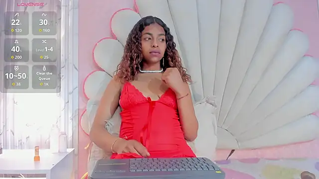 MisRoos online show from September 2025 03:45:01 PM