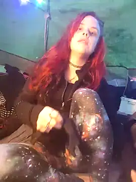 Snapshot of TWiSTYTheTwizted chatting on December 2025 01:39:01 PM TWiSTYTheTwizted online show from December 2025 01:39:01 PM