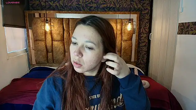 Isa Thompson   online show from May 2026 11:37:02 AM