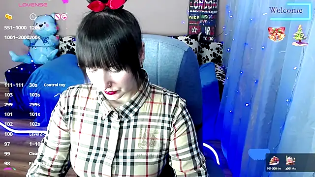 MilaRay online show from December 2024 11:04:01 AM