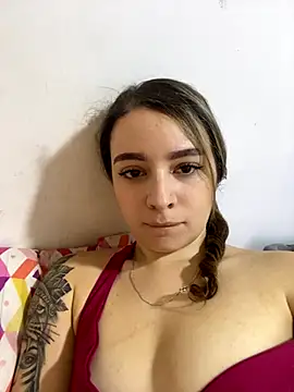 Snapshot of karla-thomsom10 chatting on December 2025 05:08:02 PM karla-thomsom10 online show from December 2025 05:08:02 PM