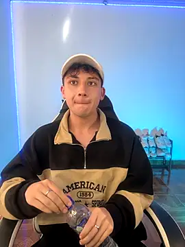 Casper   kyy online show from September 2025 06:52:01 PM