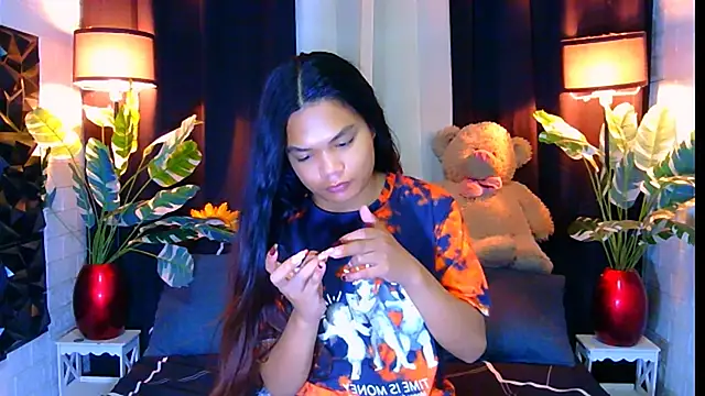 Morena cockts online show from December 2025 11:59:01 AM