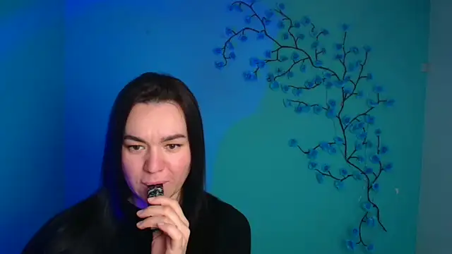 Lola Saymyname online show from March 2026 09:25:01 AM