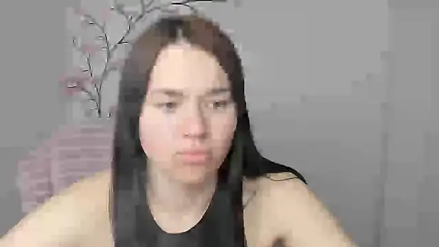 Lola Saymyname online show from May 2026 12:21:01 PM